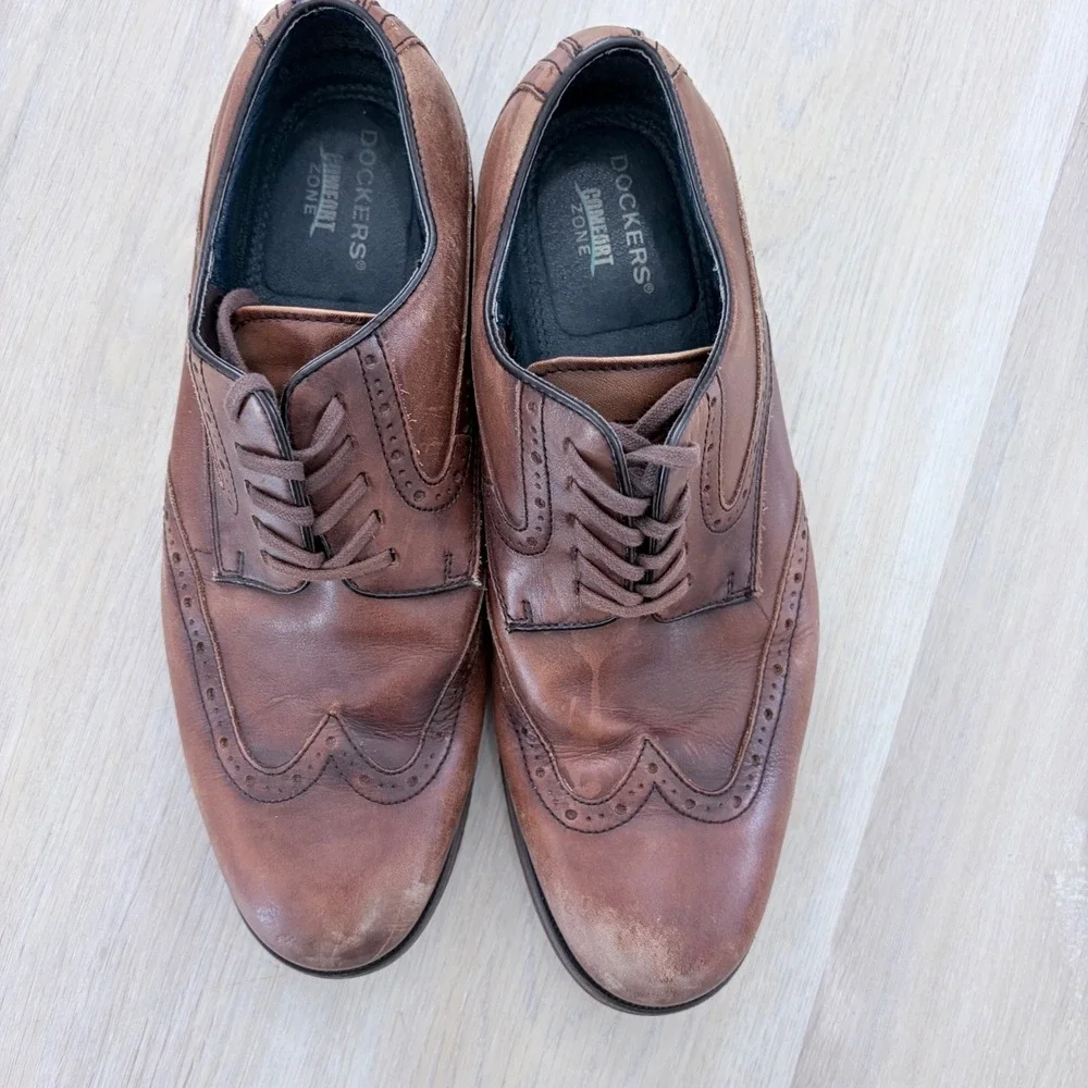 Dockers Mens Brown Leather Wingtip Oxford Dress Shoes 9.5M 90-21455 Comfort Zone